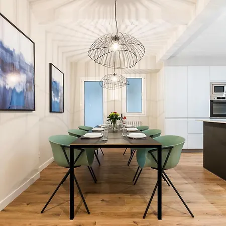 Gran Via By Sweet Saint-Sébastien