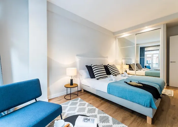 Gran Via By Sweet * Сан-Себастьян